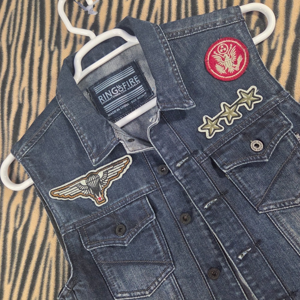 Ring of Fire Mens Denim Vest Dark Wash Military Patches Blue Size Medium